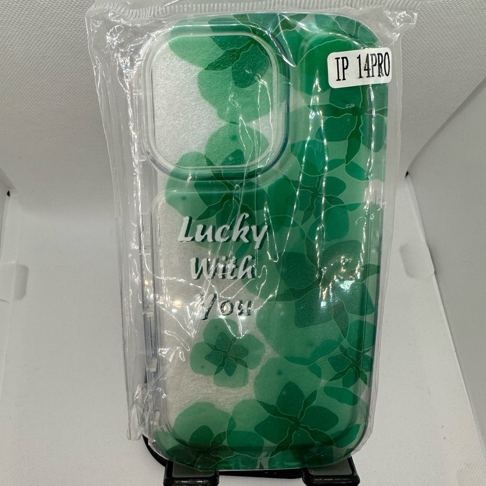 iPhone 14pro Clover Case